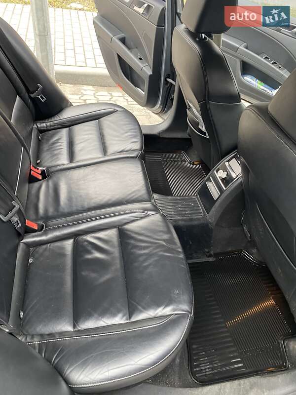 Универсал Skoda Superb 2011 в Львове