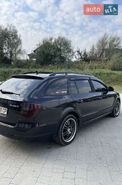 Универсал Skoda Superb 2012 в 