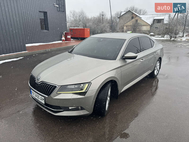 Skoda Superb 2016