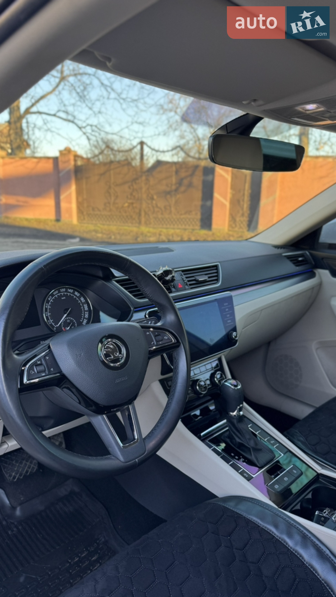 2017 Skoda Superb - мініатюра 6
