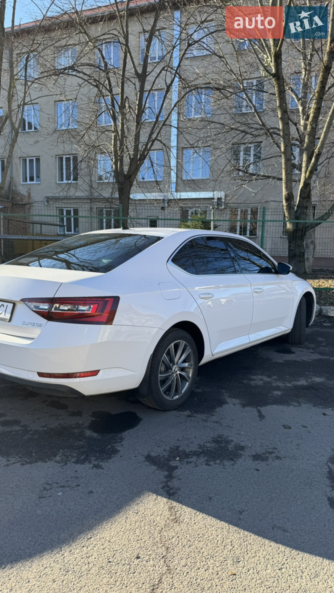 2017 Skoda Superb - мініатюра 10