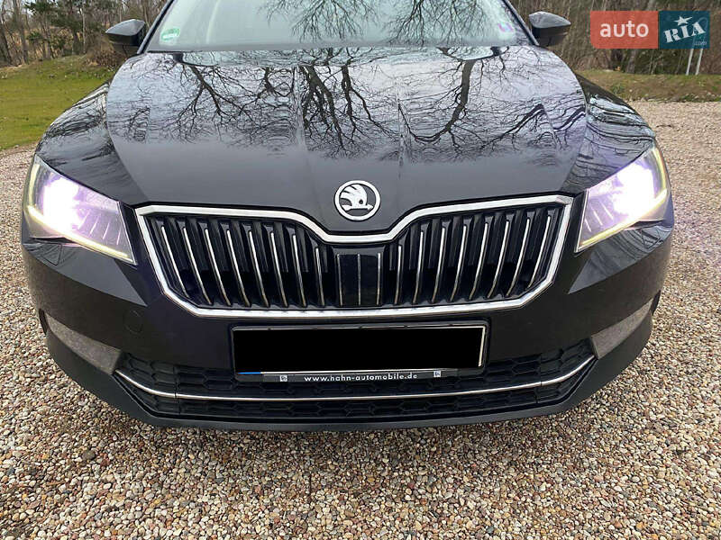 Универсал Skoda Superb 2016 в Квасилове