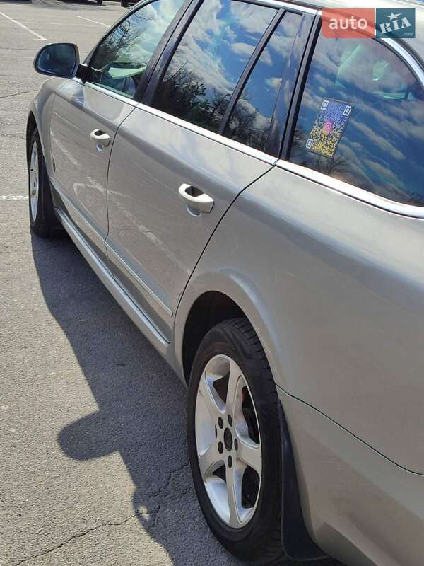 Универсал Skoda Superb 2012 в Запорожье фото 9 Универсал Skoda Superb 2012 в Запорожье