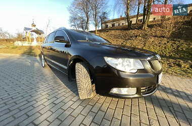 Универсал Skoda Superb 2011 в 