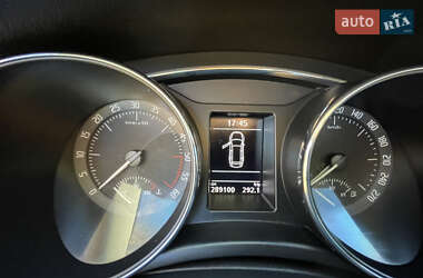 Универсал Skoda Superb 2011 в 