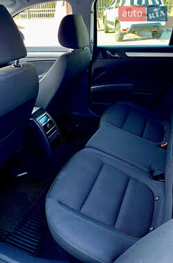 Универсал Skoda Superb 2015 в 