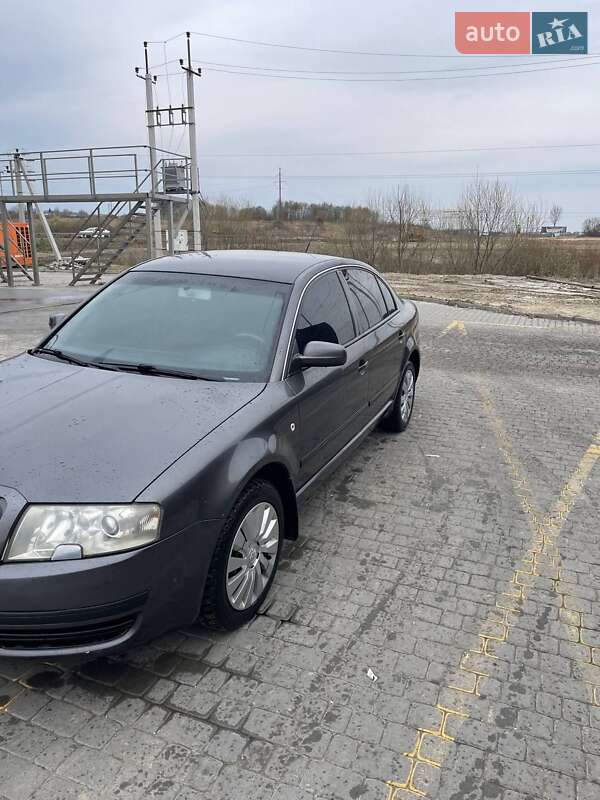 Лифтбек Skoda Superb 2006 в 