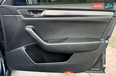 Ліфтбек Skoda Superb 2020 в 