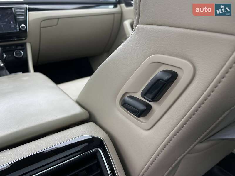 Универсал Skoda Superb 2016 в Николаеве