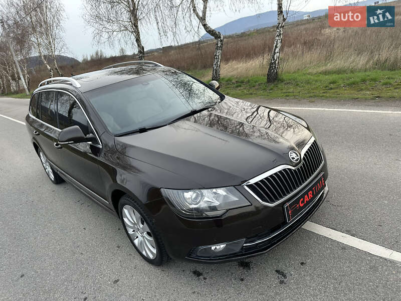Универсал Skoda Superb 2014 в Хусте