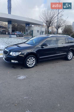 Универсал Skoda Superb 2011 в 
