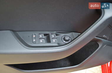Лифтбек Skoda Superb 2019 в 