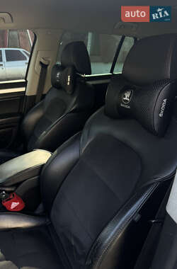 Універсал Skoda Superb 2010 в 
