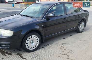 Лифтбек Skoda Superb 2006 в 