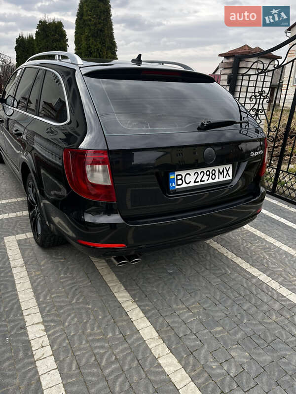 Универсал Skoda Superb 2011 в Стрые