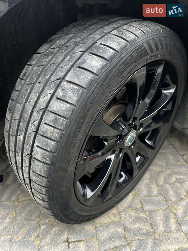 Универсал Skoda Superb 2011 в Стрые