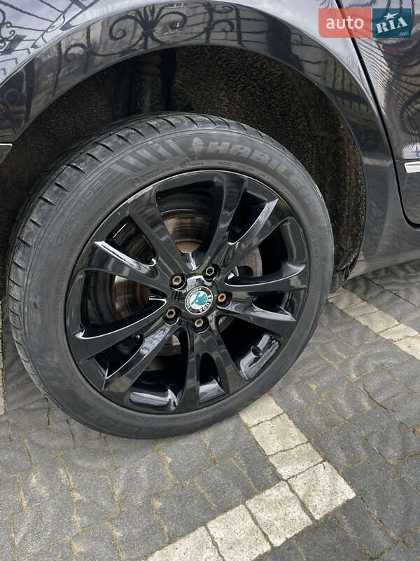 Универсал Skoda Superb 2011 в Стрые
