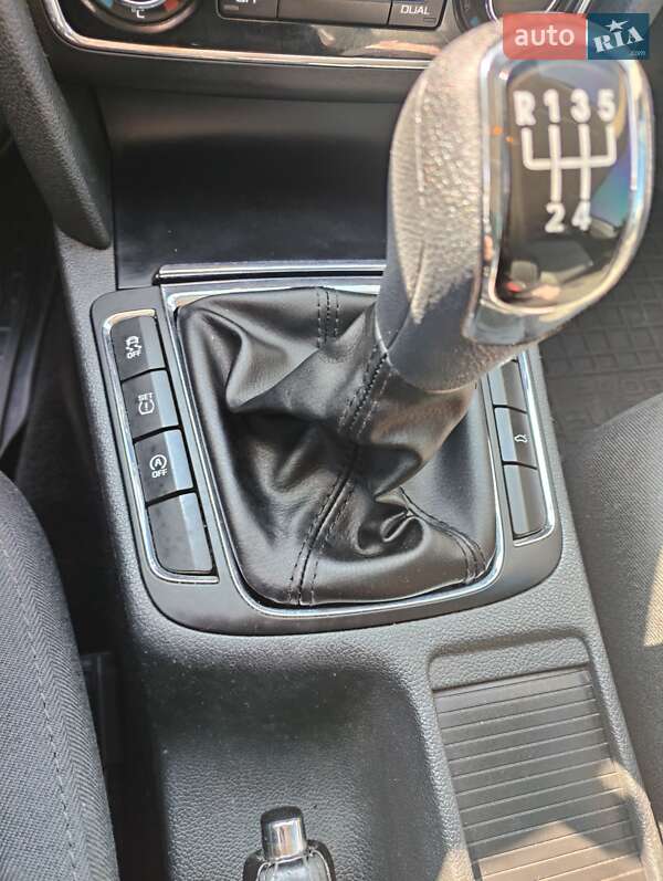 Универсал Skoda Superb 2013 в Шепетовке