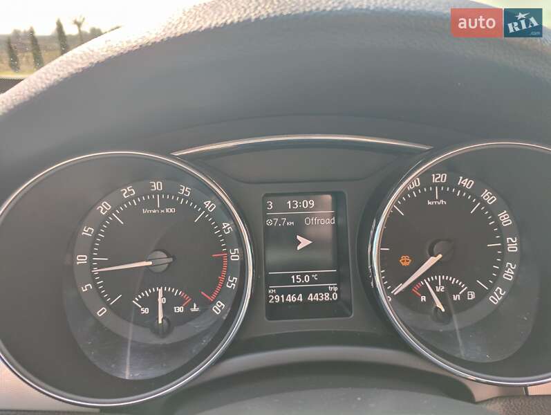 Универсал Skoda Superb 2013 в Шепетовке