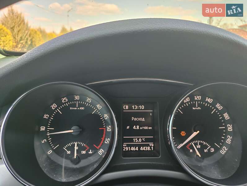 Универсал Skoda Superb 2013 в Шепетовке
