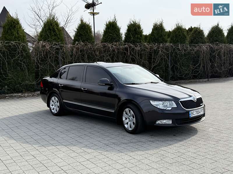Skoda Superb 2013 Skoda Superb 2013