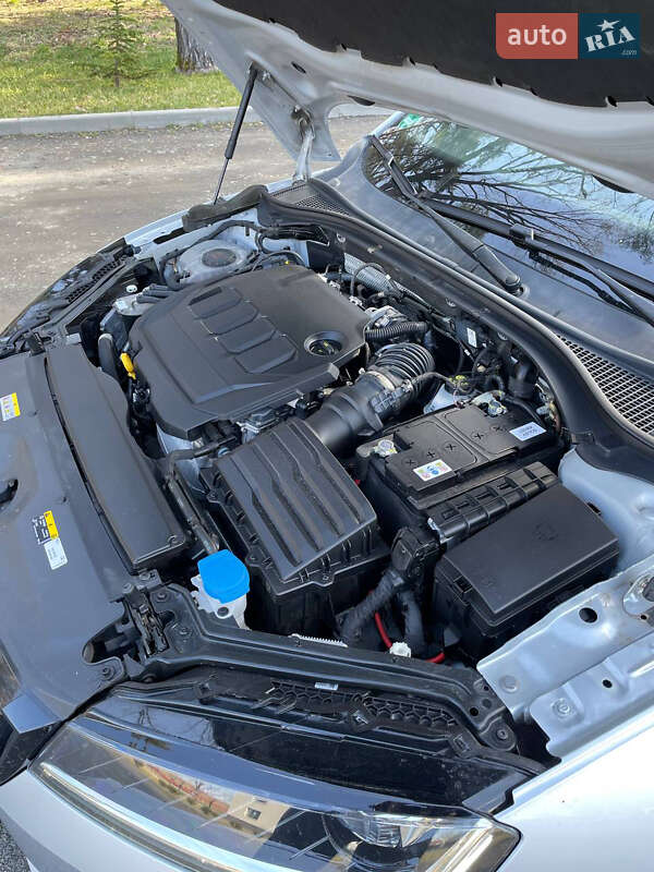 Универсал Skoda Superb 2021 в Луцке