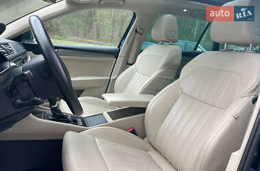 Универсал Skoda Superb 2016 в 