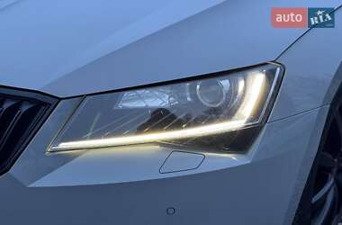 Универсал Skoda Superb 2018 в 