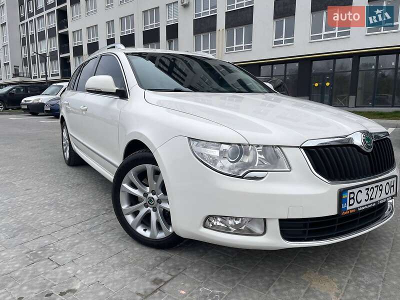 Универсал Skoda Superb 2010 в Львове
