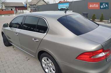 Лифтбек Skoda Superb 2009 в 