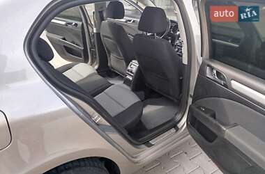Лифтбек Skoda Superb 2009 в 