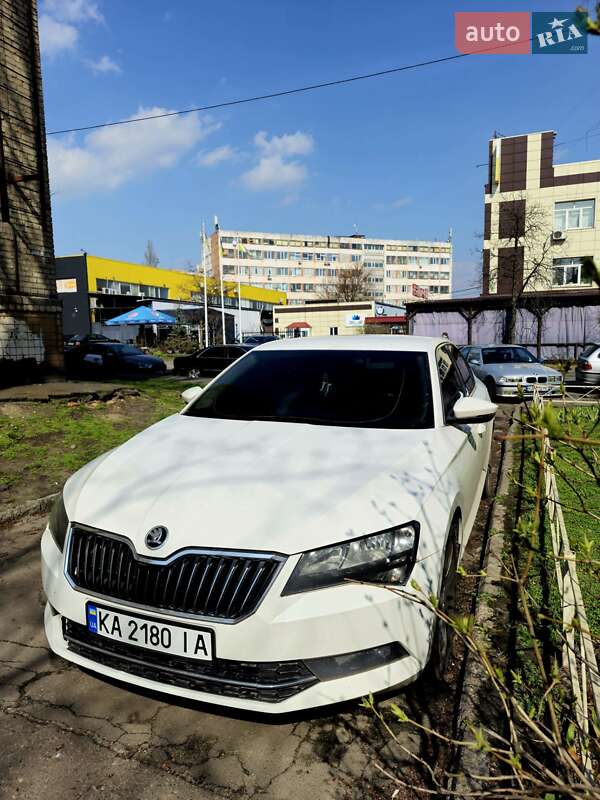 Skoda Superb 2016 Skoda Superb 2016