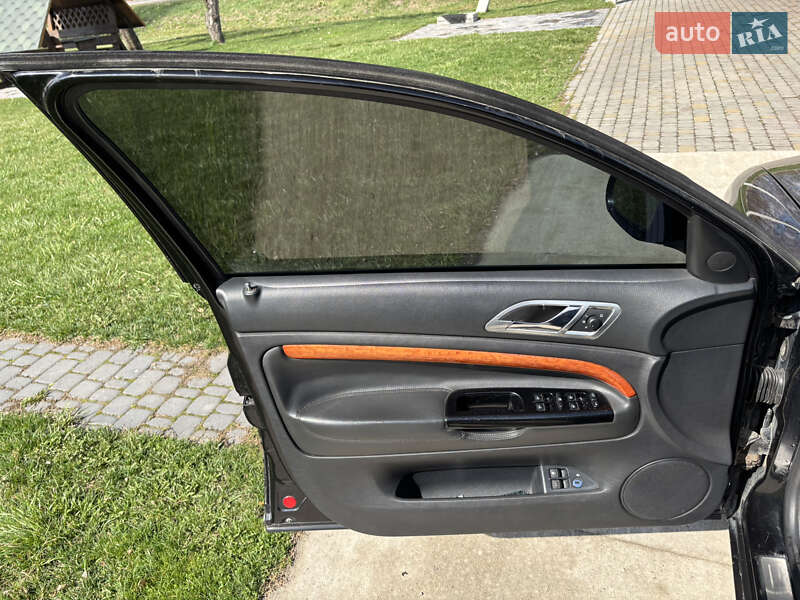 Ліфтбек Skoda Superb 2006 в Житомирі