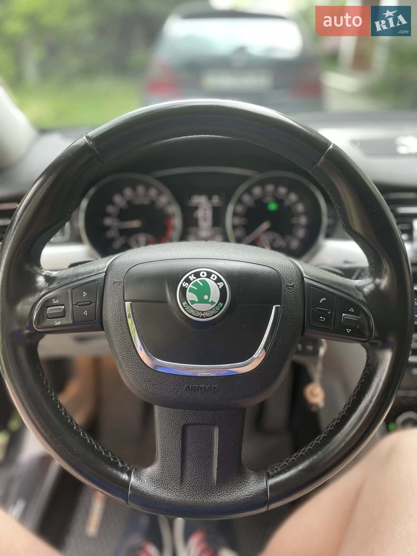 2010 Skoda Superb - мініатюра 12