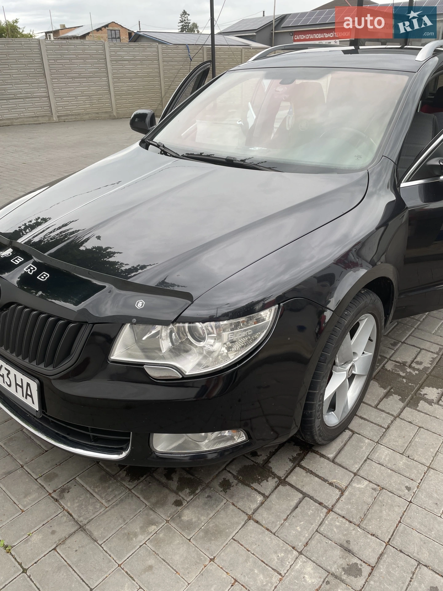 2010 Skoda Superb - мініатюра 16