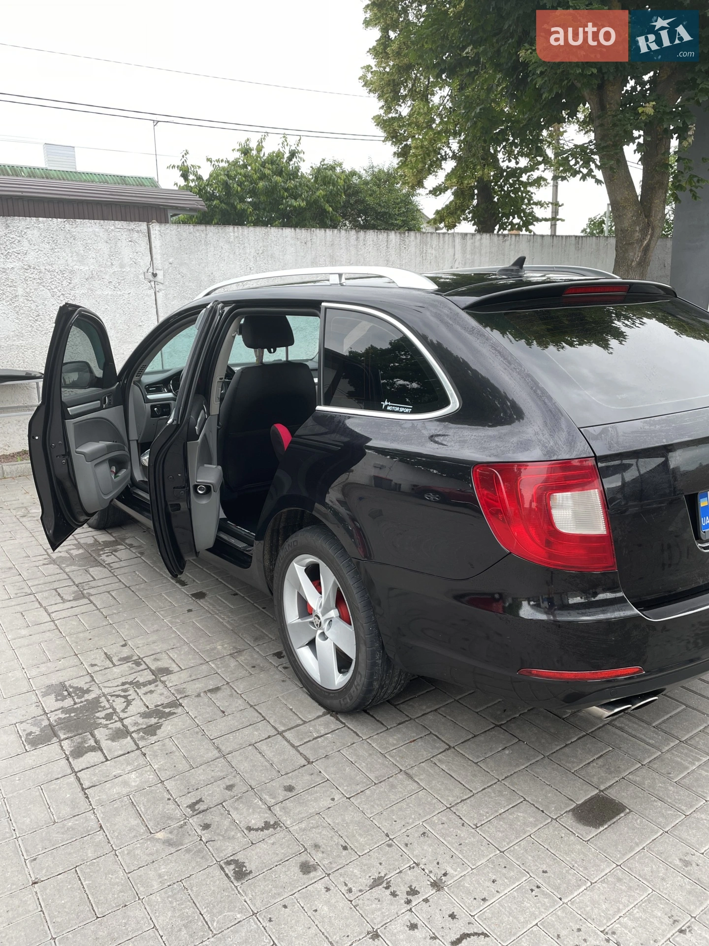2010 Skoda Superb - мініатюра 17