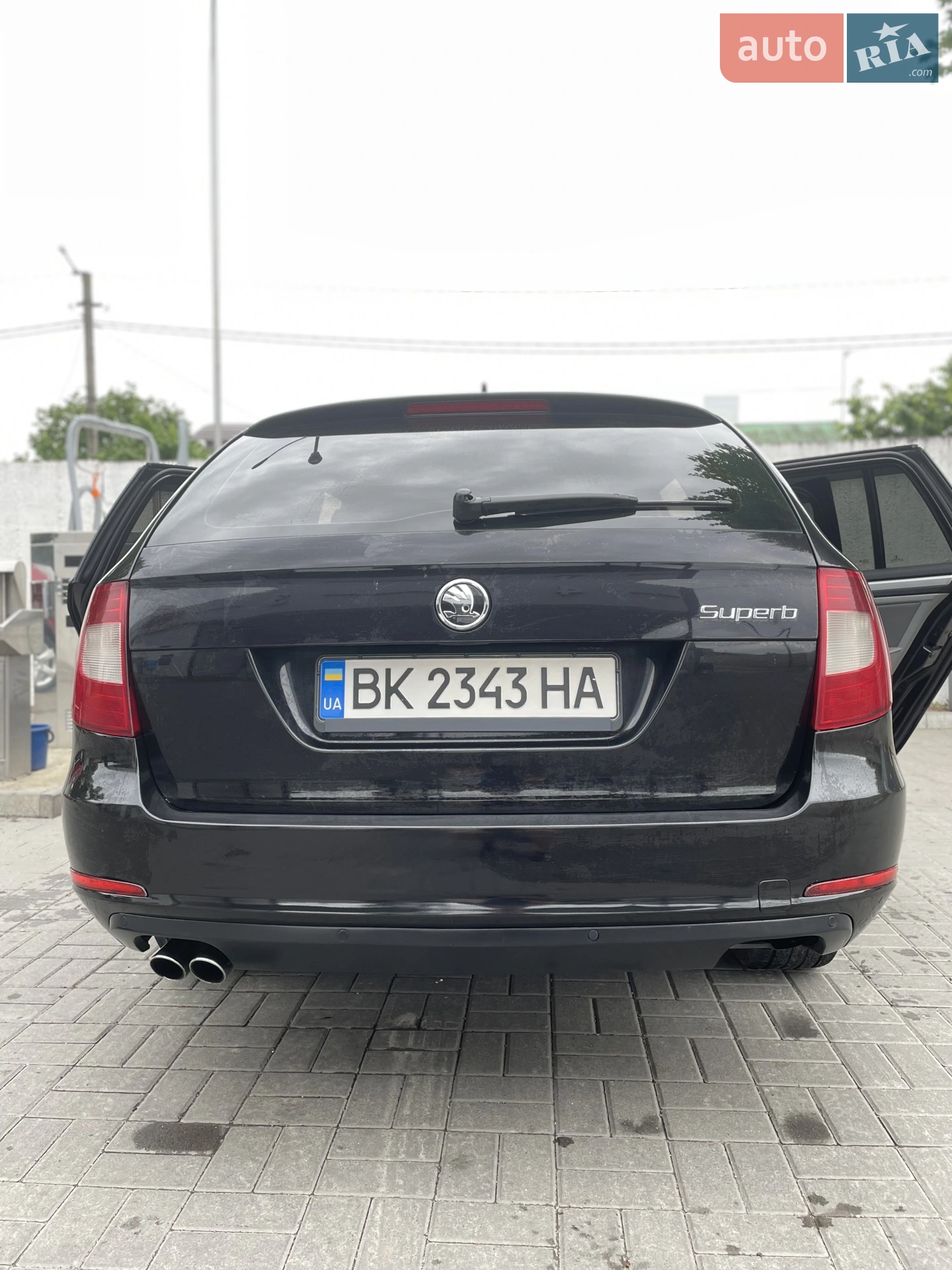 2010 Skoda Superb - мініатюра 20