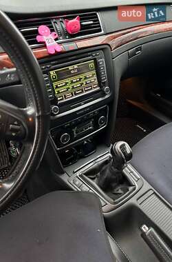 Лифтбек Skoda Superb 2009 в Болехове