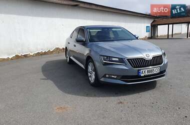 Лифтбек Skoda Superb 2018 в 