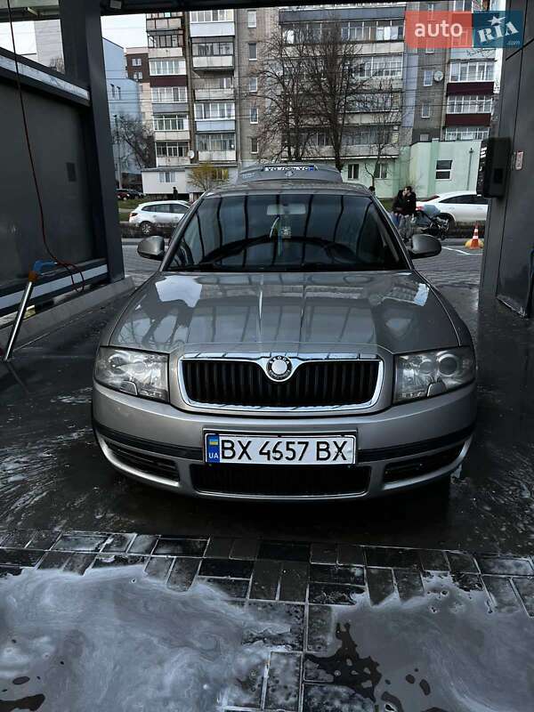 Ліфтбек Skoda Superb 2007 в Хмельницькому