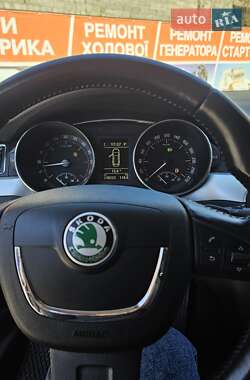 Универсал Skoda Superb 2012 в 
