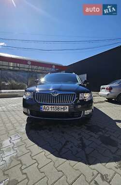 Универсал Skoda Superb 2012 в 