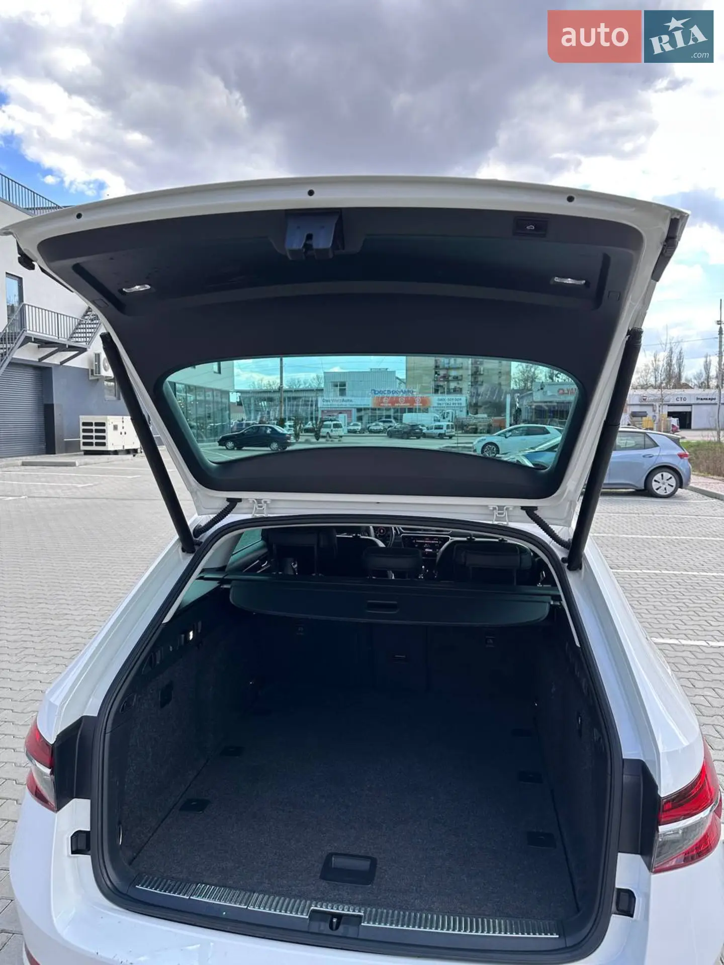 2019 Skoda Superb - мініатюра 14