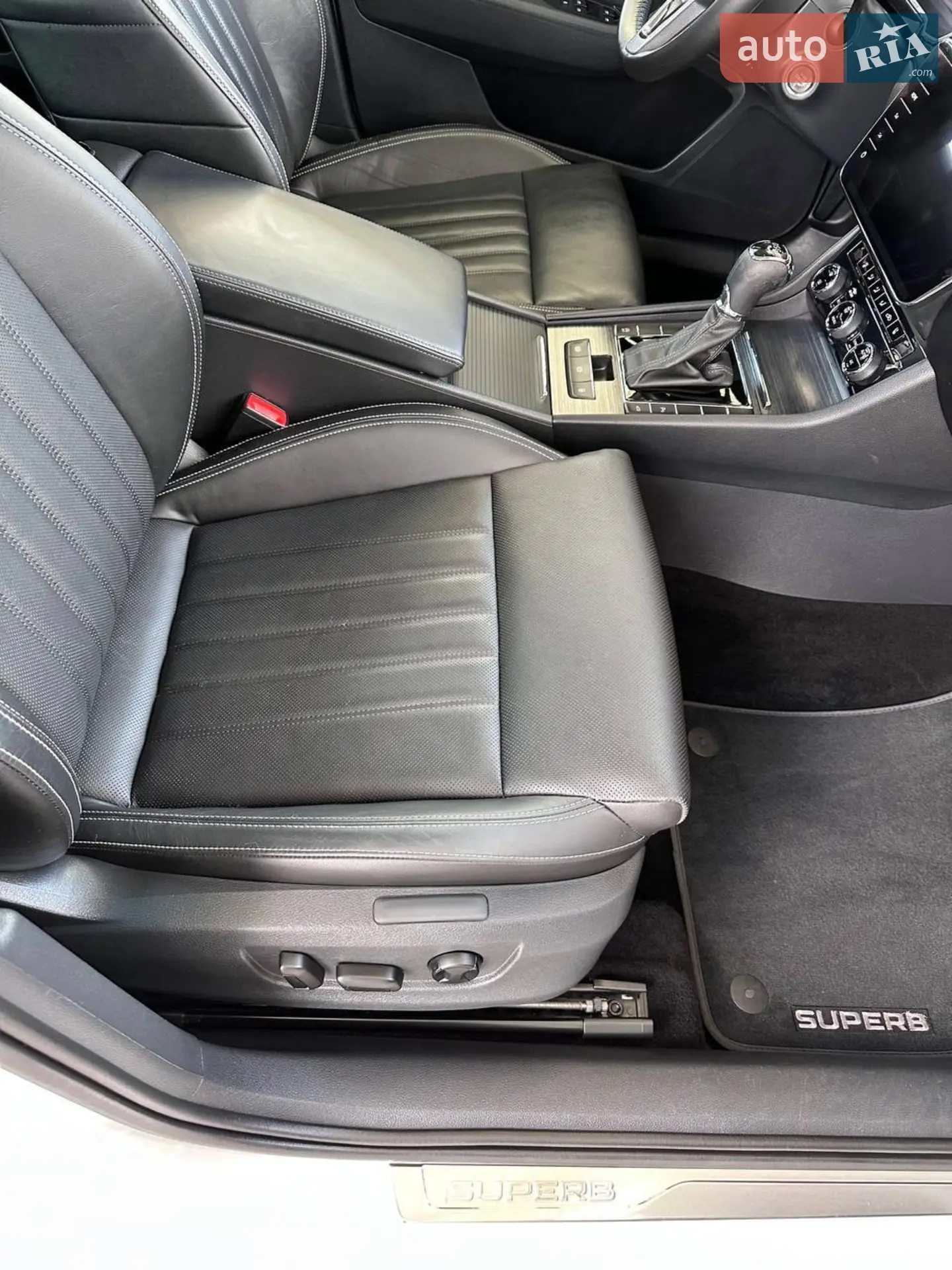 2019 Skoda Superb - мініатюра 25