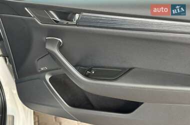 Універсал Skoda Superb 2019 в 