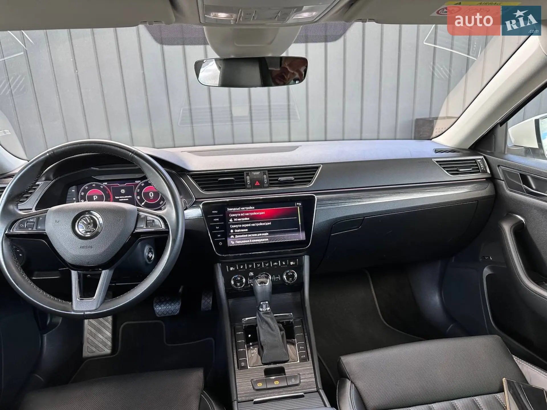 2019 Skoda Superb - мініатюра 43