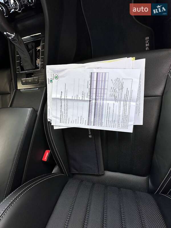 Універсал Skoda Superb 2019 в Хмельницькому