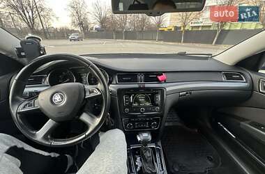 Лифтбек Skoda Superb 2009 в 