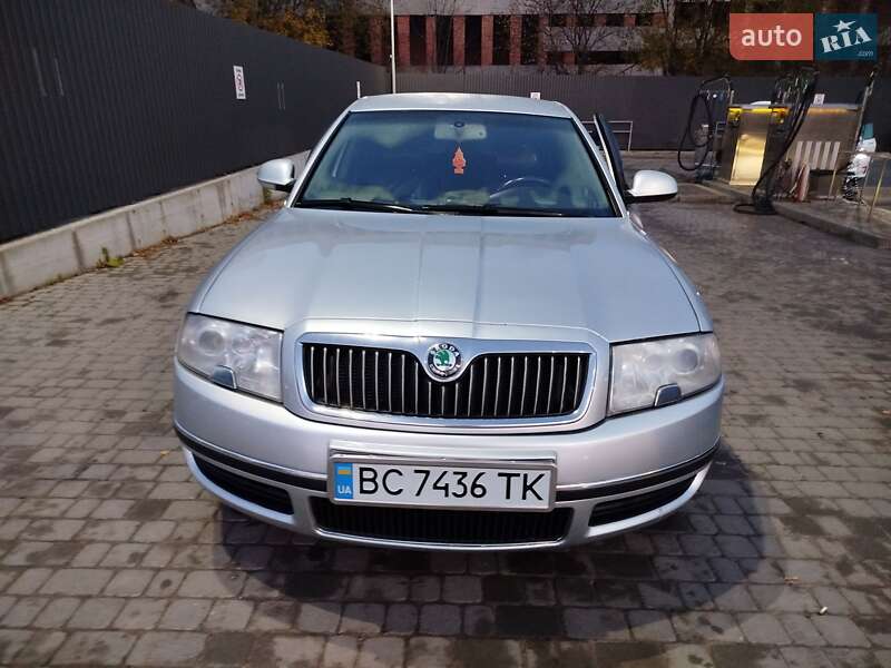 Лифтбек Skoda Superb 2007 в 
