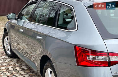 Універсал Skoda Superb 2017 в 
